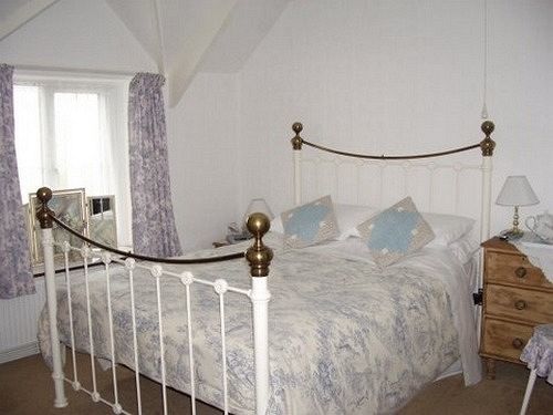 Cross Close House B&B Лостуитиел Экстерьер фото